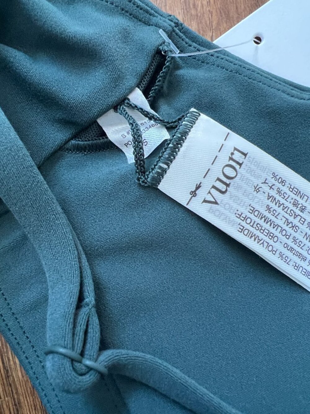 Vuori Hemlock Green Matching Set Flares & Sports Bra Size Small NWT - Picture 4 of 8